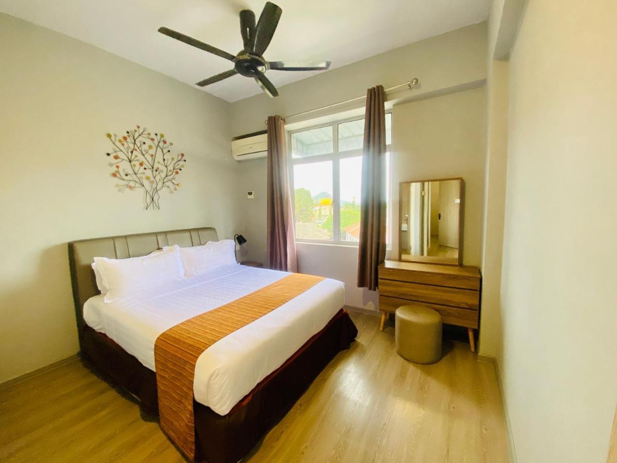 Seaview Apartment Kuah Bagian luar foto