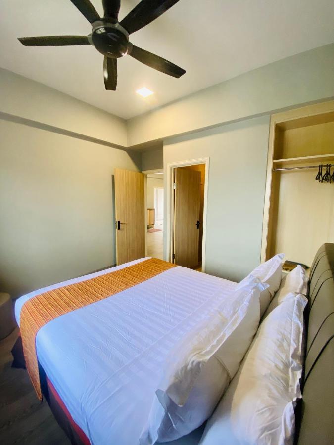 Seaview Apartment Kuah Bagian luar foto
