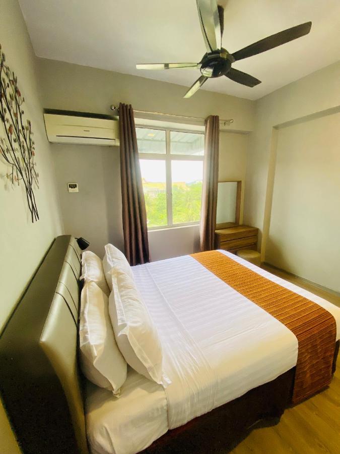 Seaview Apartment Kuah Bagian luar foto