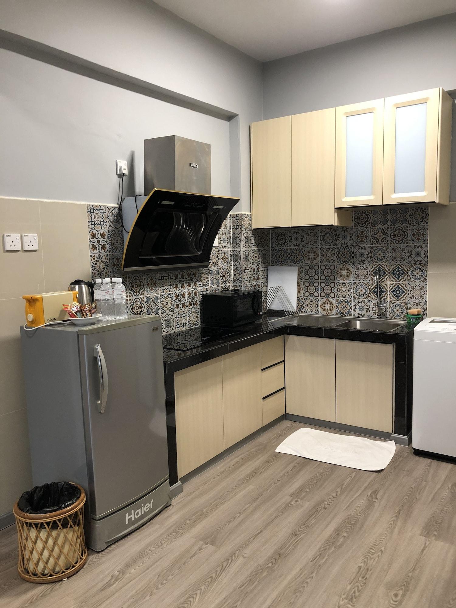 Seaview Apartment Kuah Bagian luar foto
