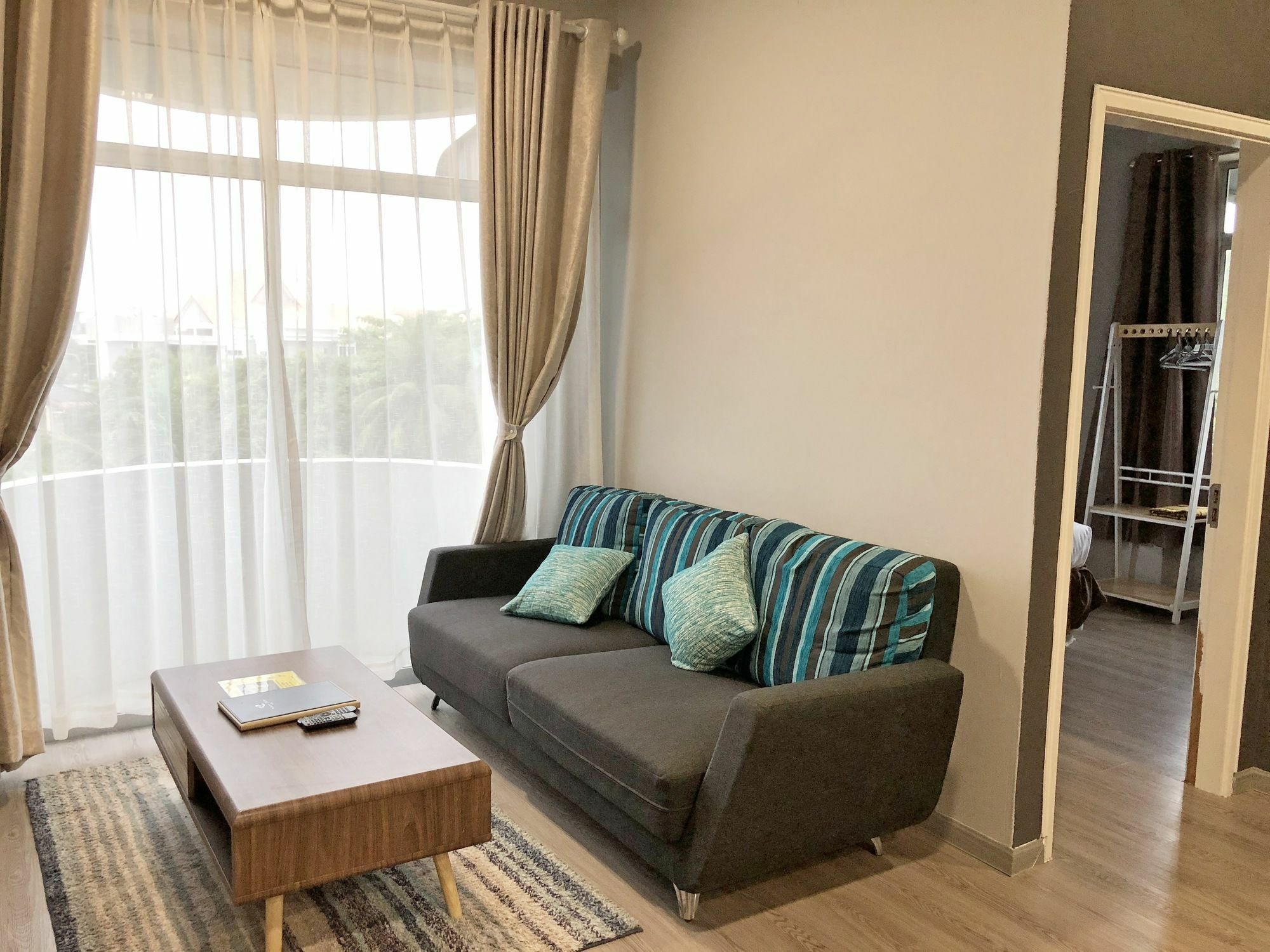 Seaview Apartment Kuah Bagian luar foto